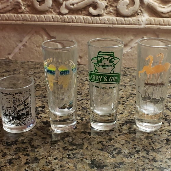 4 Mexico shot glasses